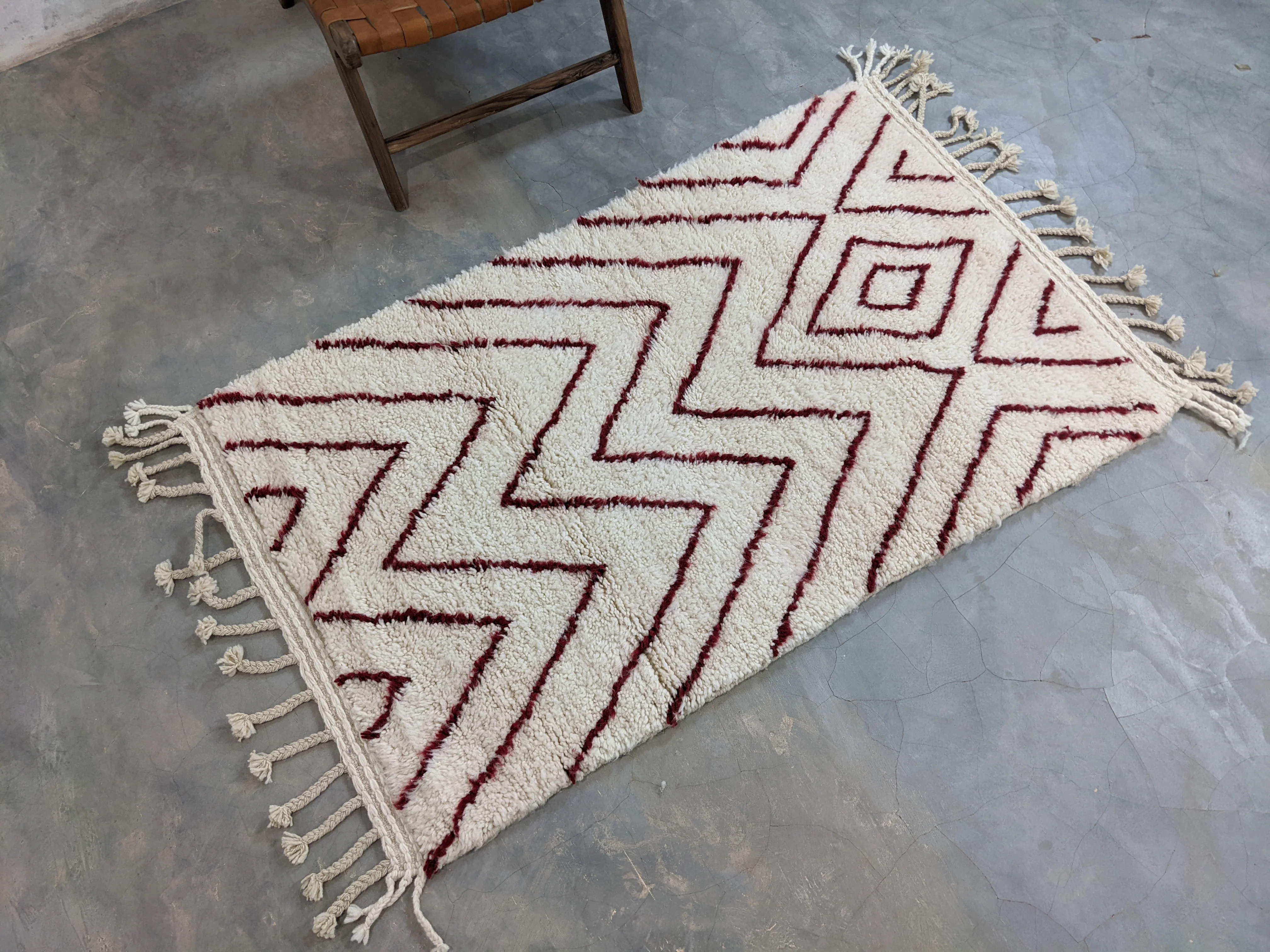 Beni Ouarain Rug, 165 x 100 cm || 5,41 x 3,28 feet, P-161 - Image 5