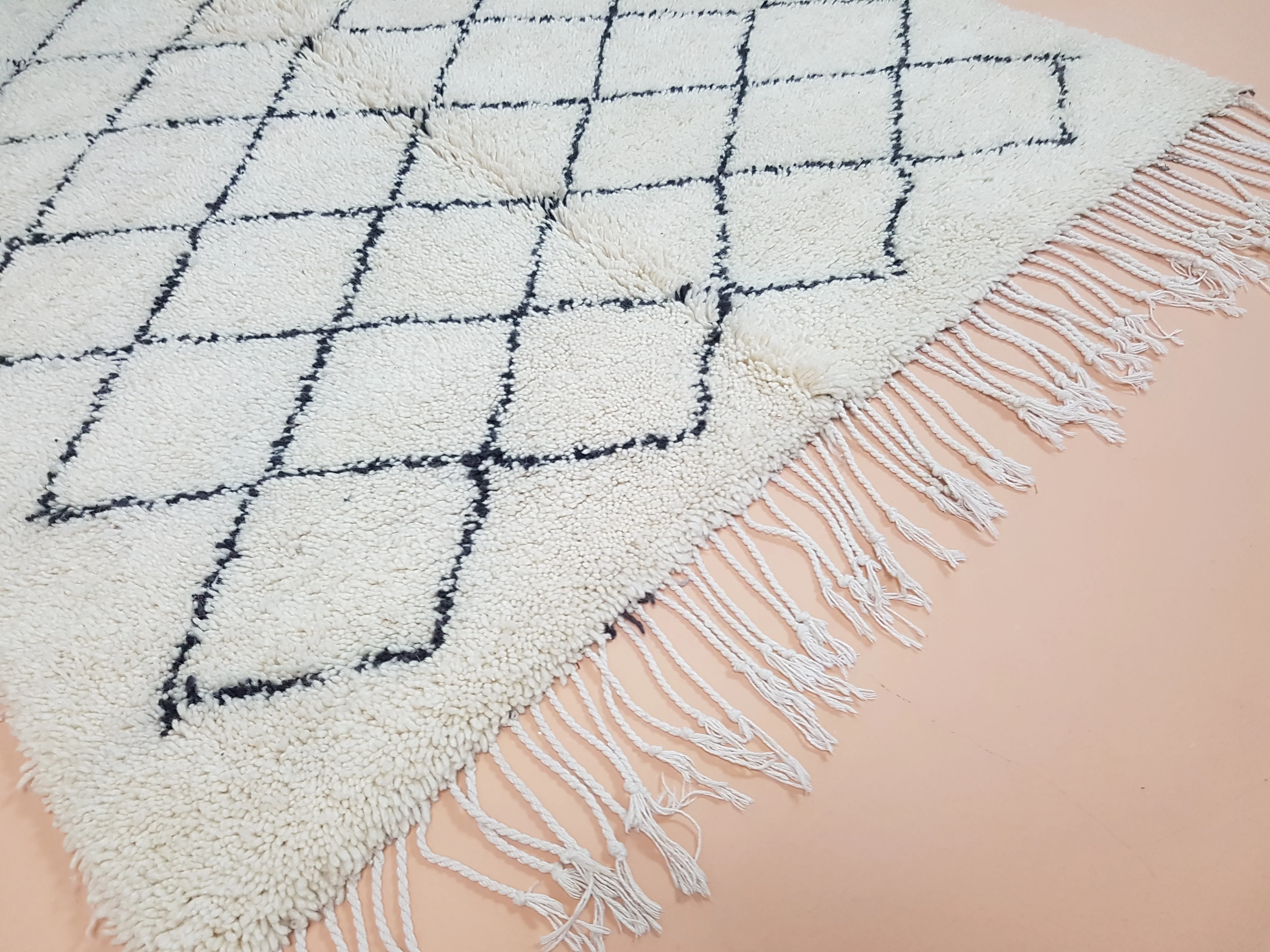 Beni Ouarain Rug, 260 x 155 cm || 8,53 x 5,09 feet, MS-104 - Image 4