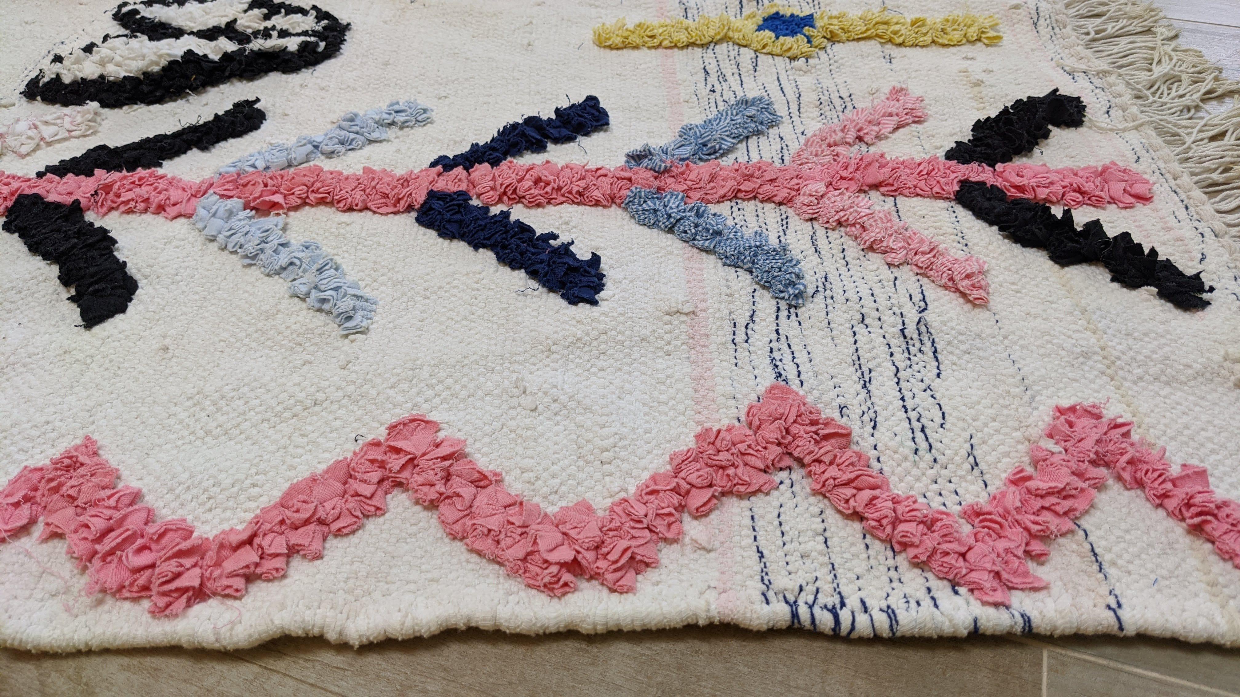 Boucherouite Rug, 220 x 130 cm || 7.22 x 4.27 feet - Image 11