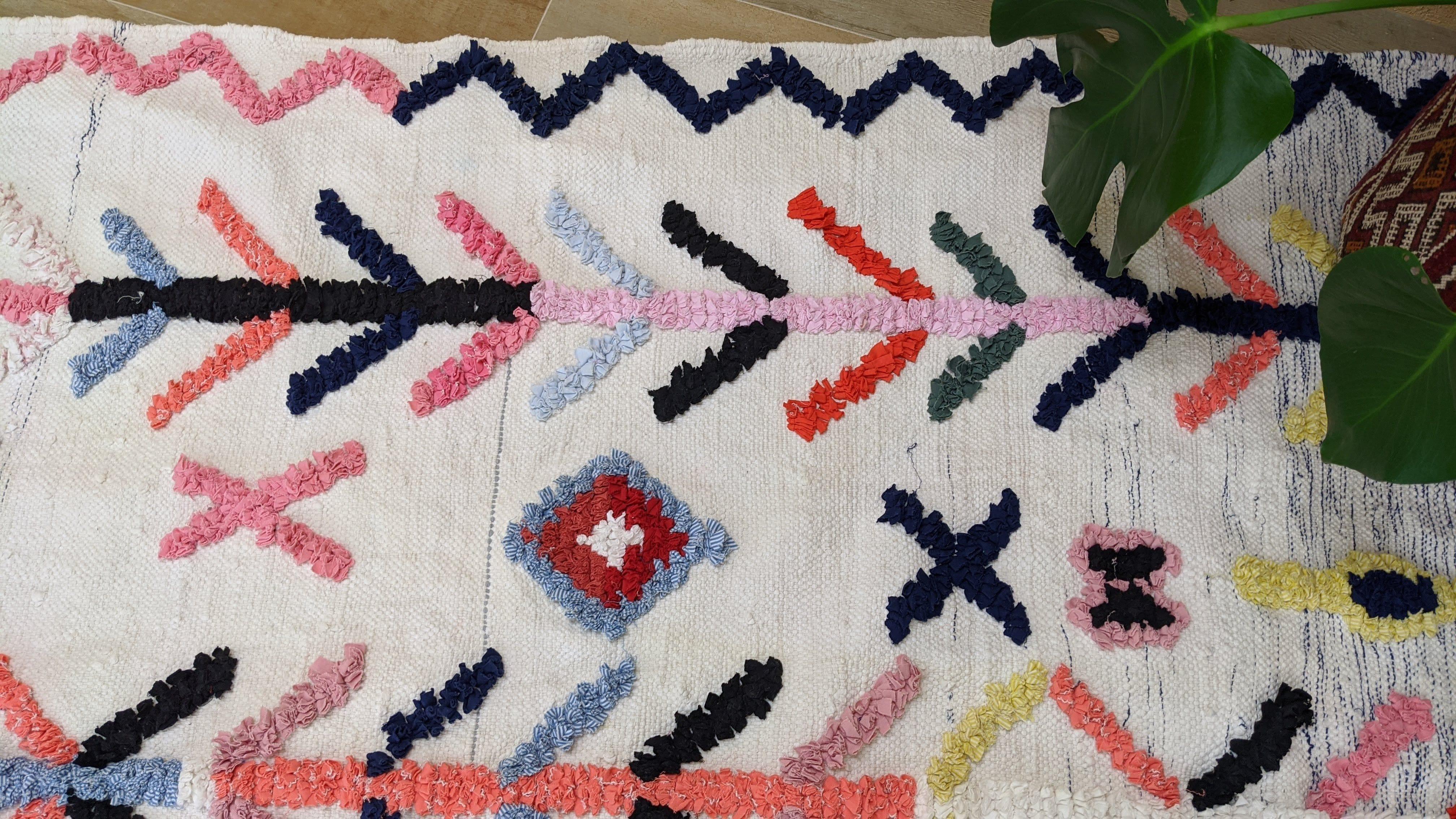Boucherouite Rug, 220 x 130 cm || 7.22 x 4.27 feet - Image 7