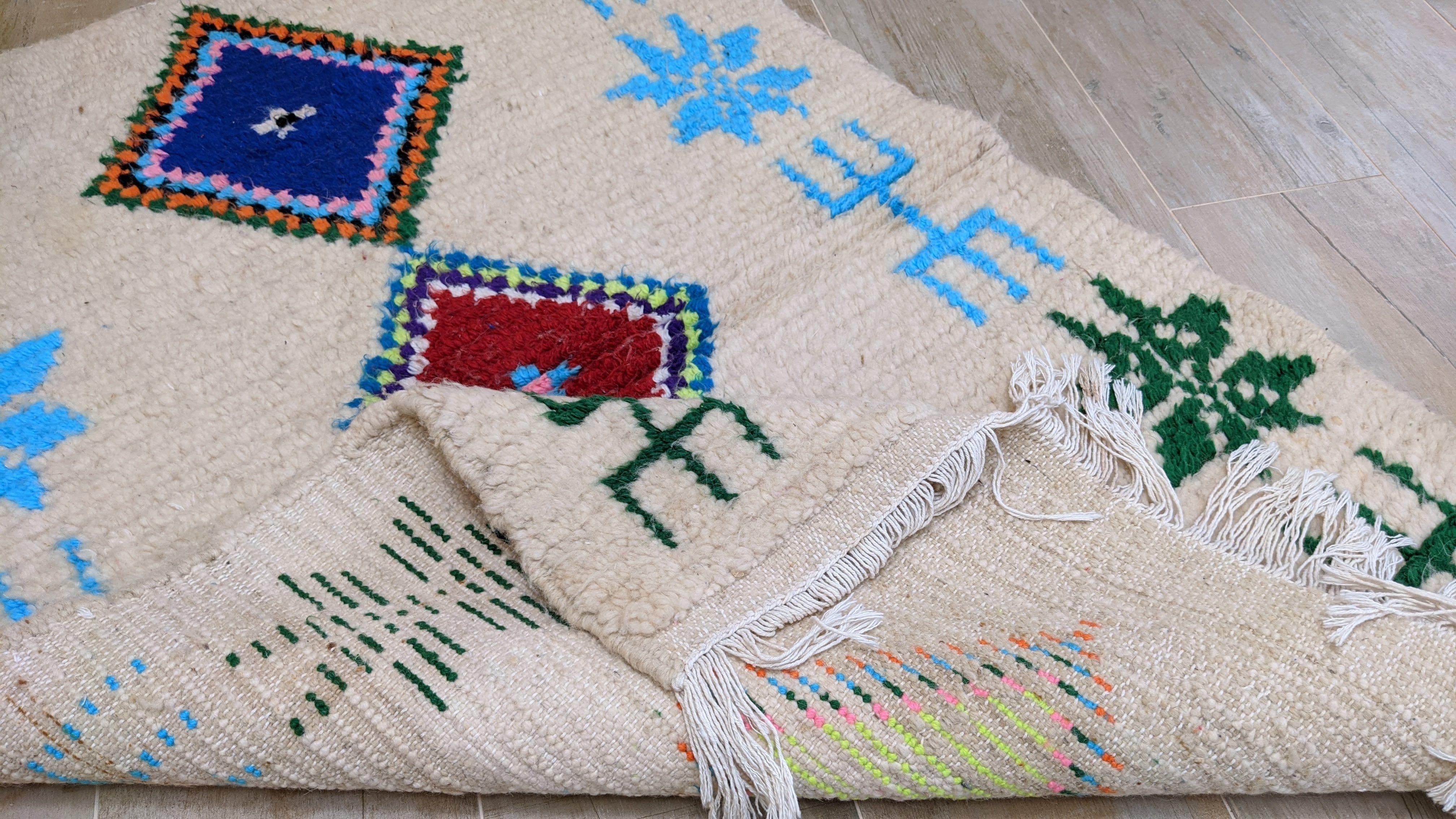 Handmade Azilal rug - 150 x 100 cm || 4.92 x 3.28 feet - Image 9