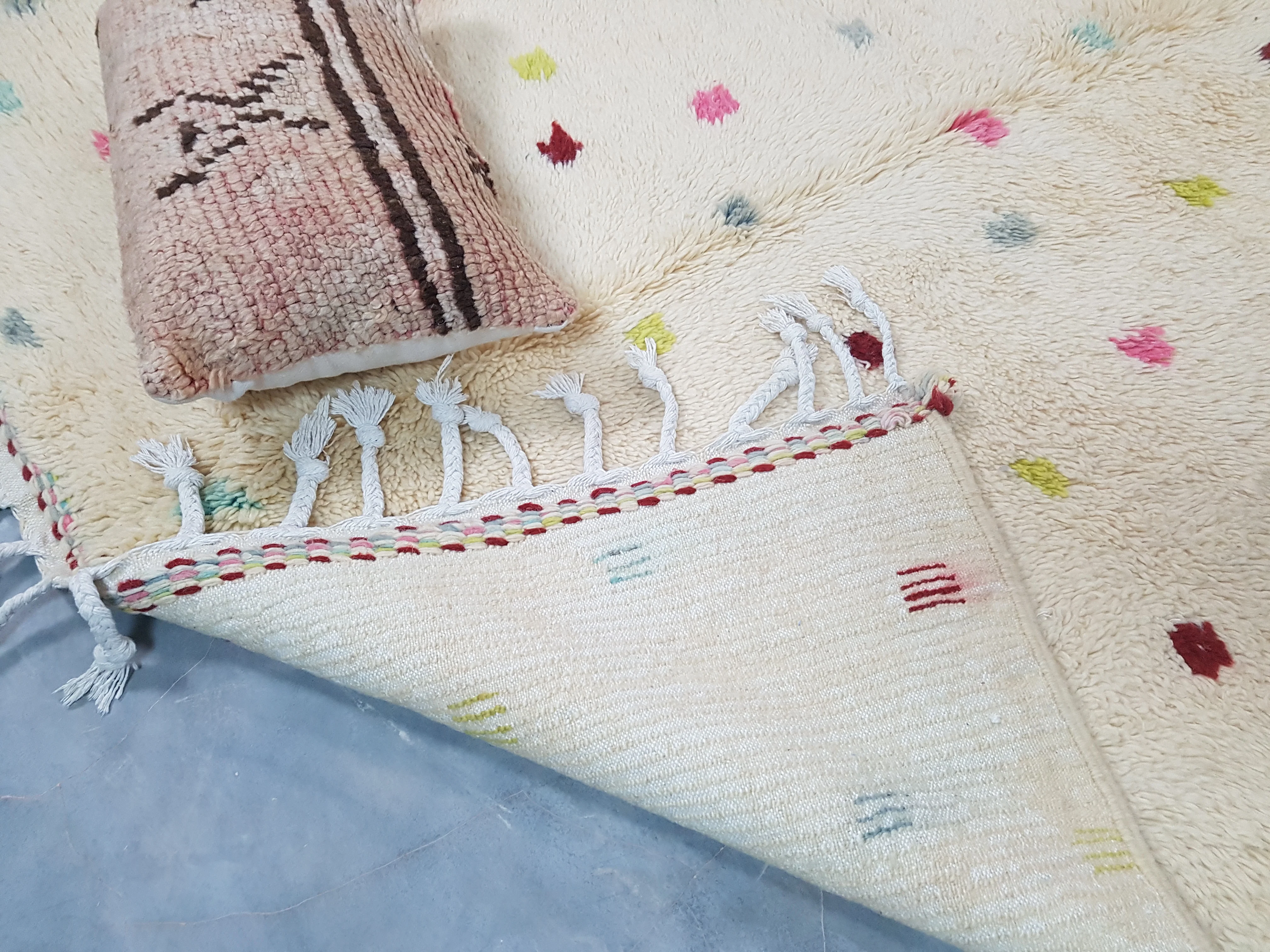 Handmade Azilal Rug, 230 x 150 cm || 7,55 x 4,92 feet,  AZ-118 - Image 8