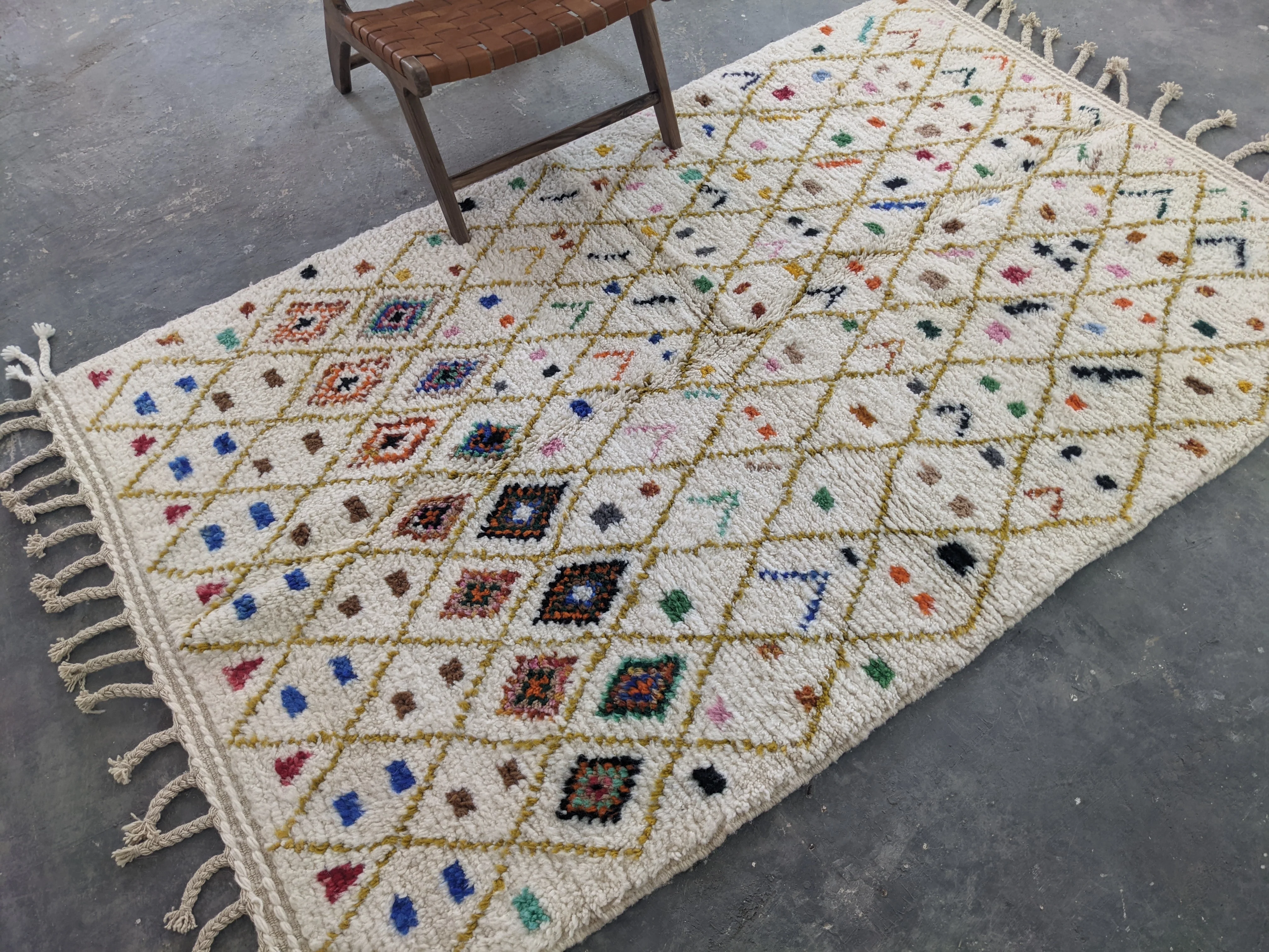 Handmade Azilal Rug – Pre-Order #382 - Image 5
