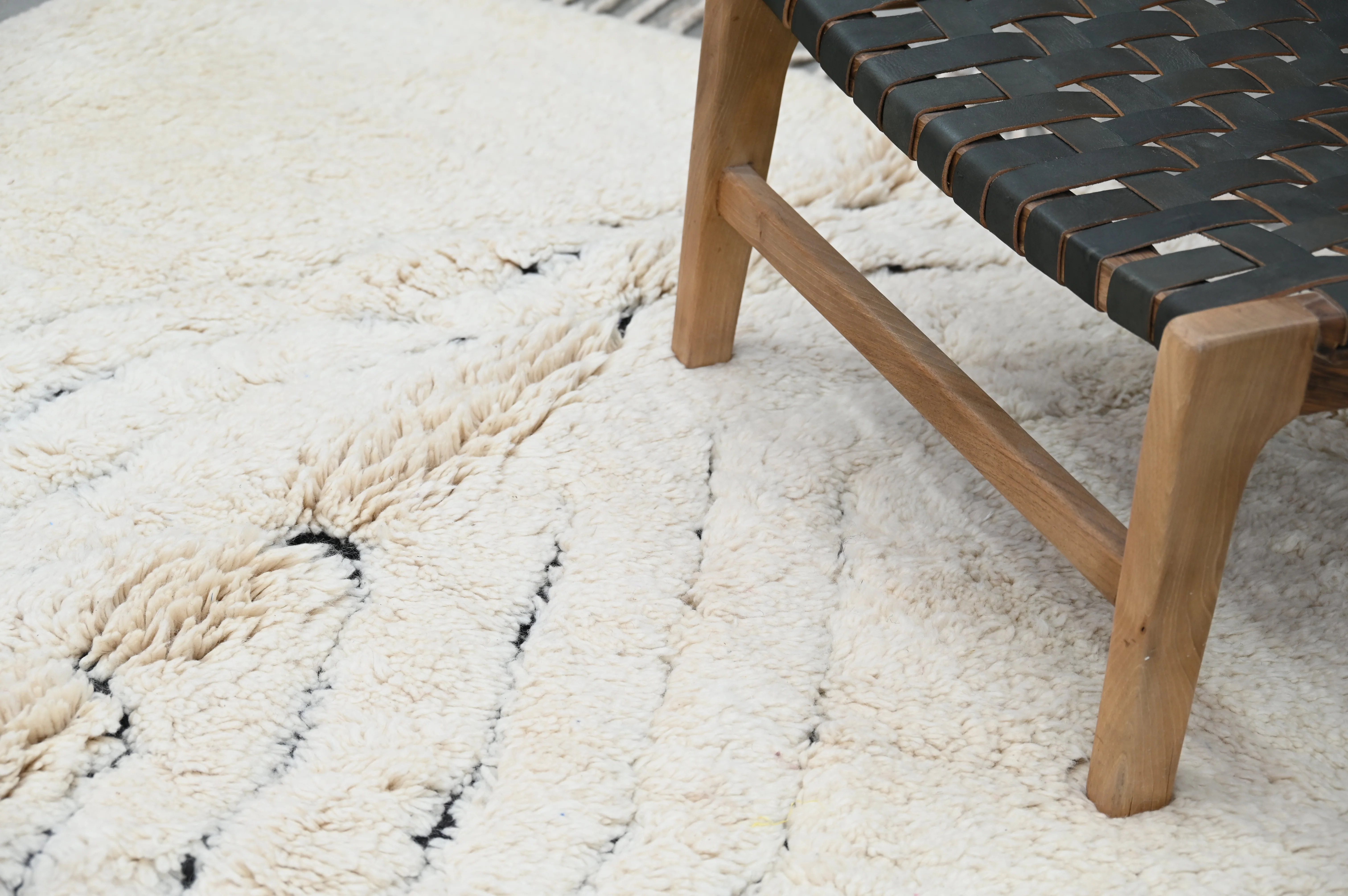 Handmade Azilal Rug – Pre-Order #AZ592 - Image 5