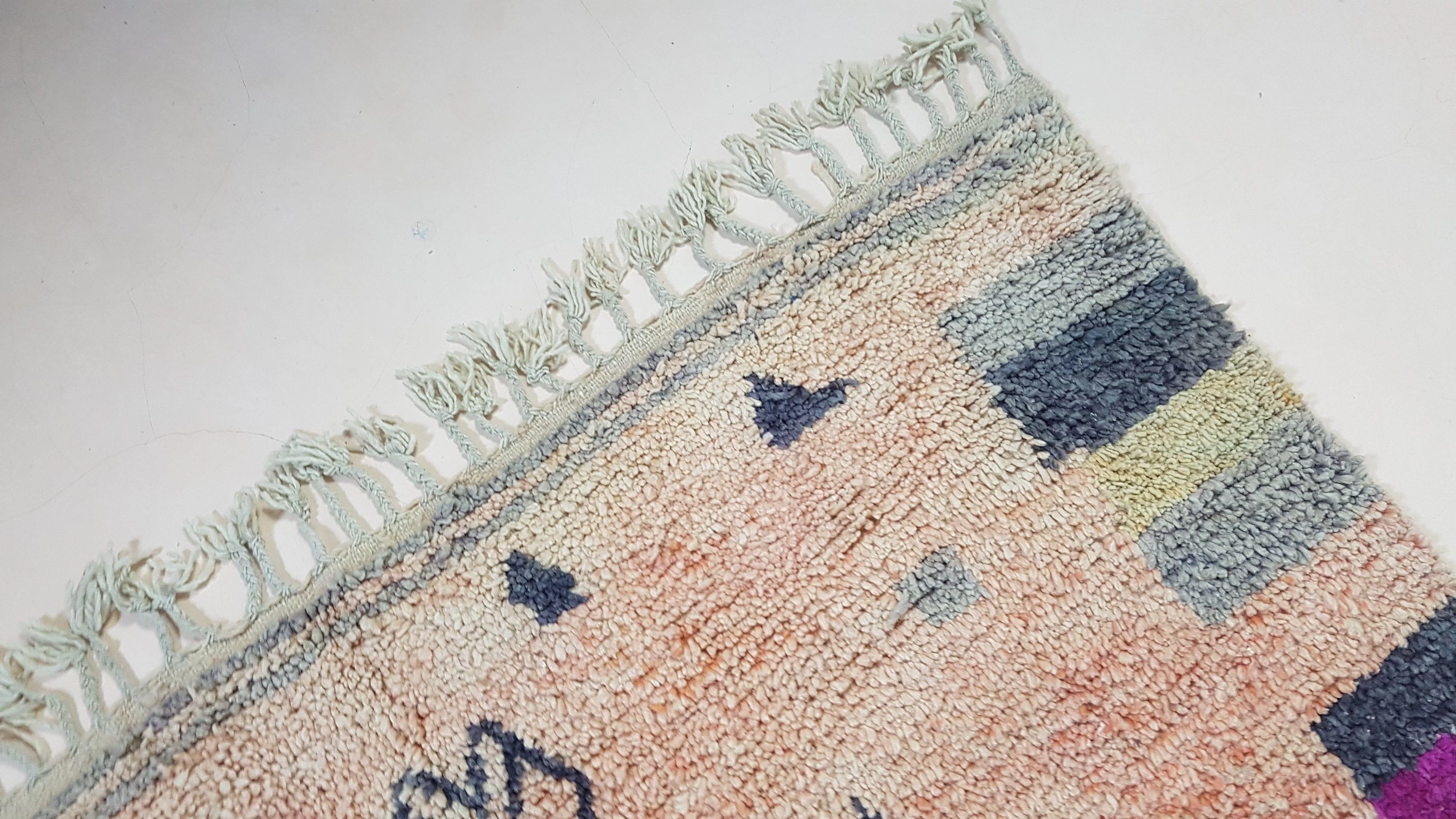 Large Azilal rug, 295 x 185 cm || 9.68 x 6.07 feet - Image 4
