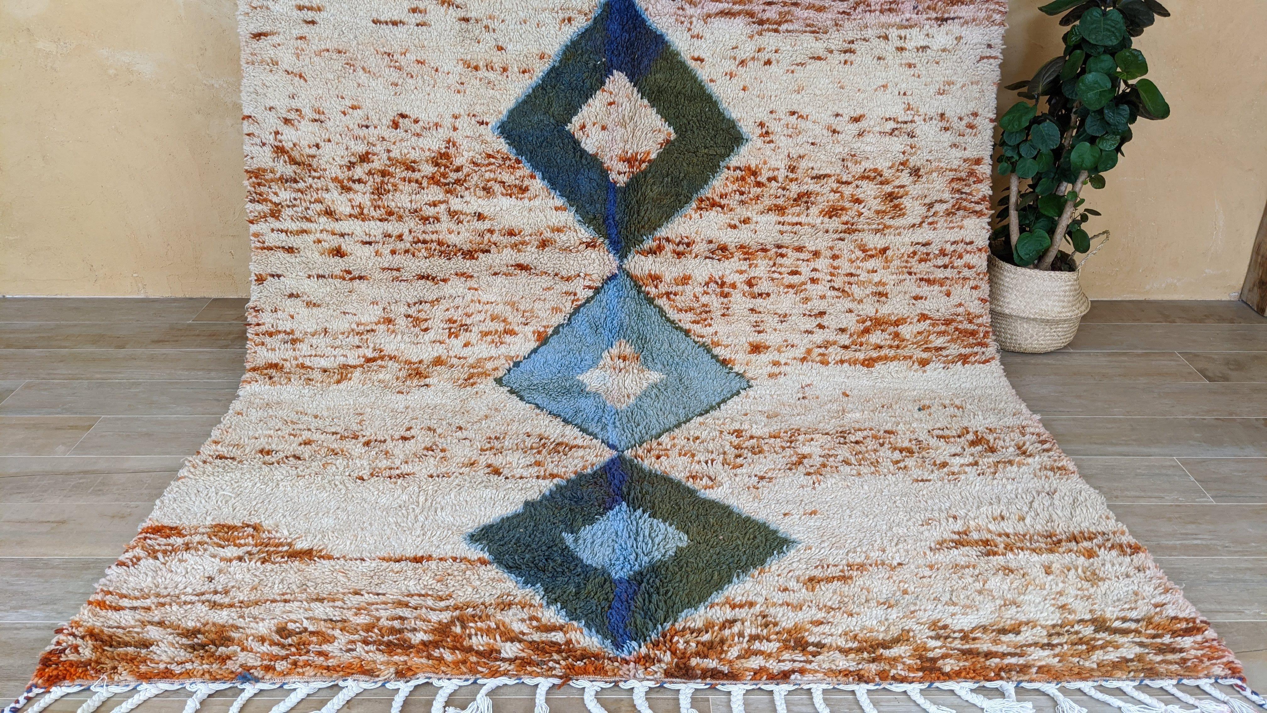 Large Azilal rug, 300 x 215 cm || 9.84 x 7.05 feet - Image 4