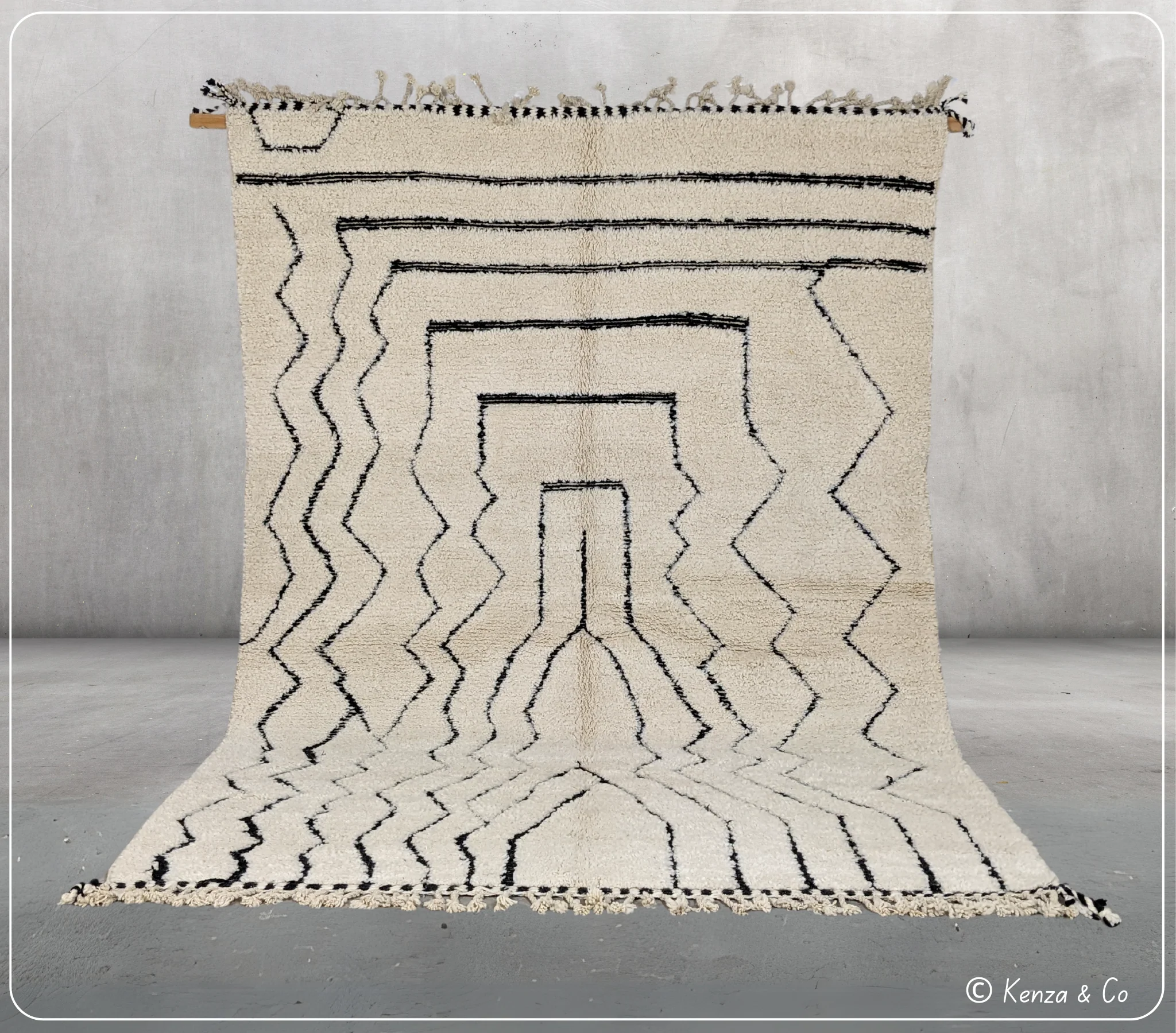 LARGE Beni Ouarain Rug, 290 x 202 cm || 9,51 x 6,63 feet, G-262