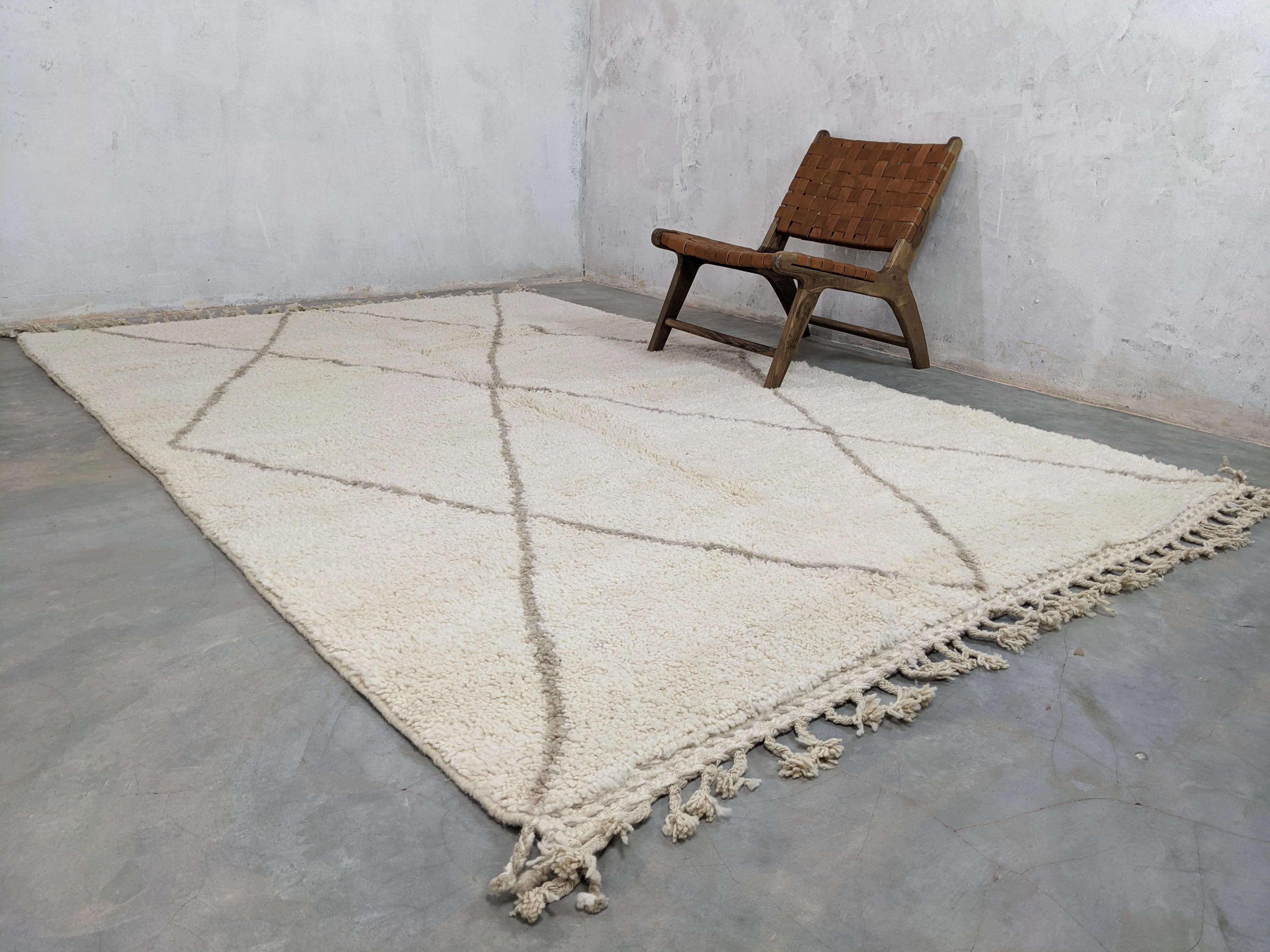 LARGE Beni Ouarain Rug, 300 x 195 cm || 9,84 x 6,4 feet, G-292 - Image 7