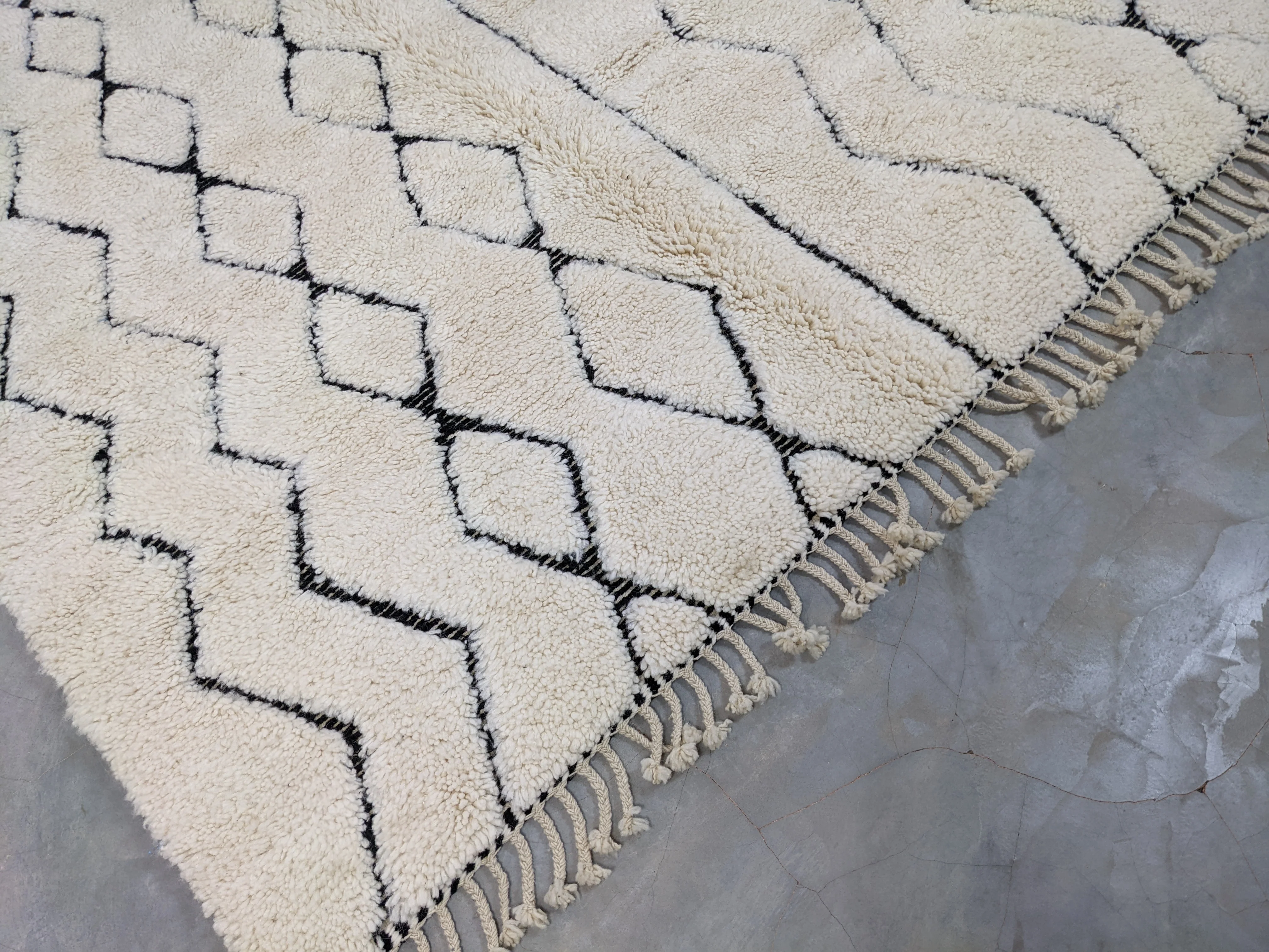 LARGE Beni Ouarain Rug, 305 x 204 cm || 10,01 x 6,69 feet, G-272 - Image 4