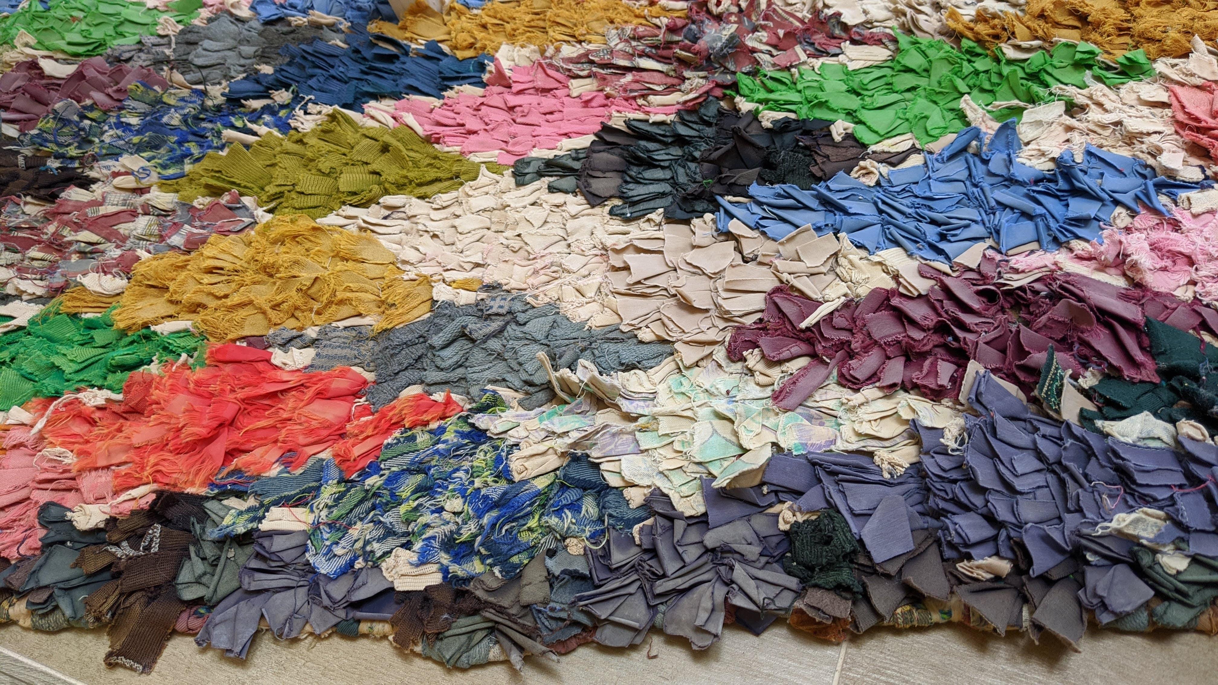 Vintage Boucherouite Rug - 185 x 130 cm || 6.07 x 4.27 feet - Image 8