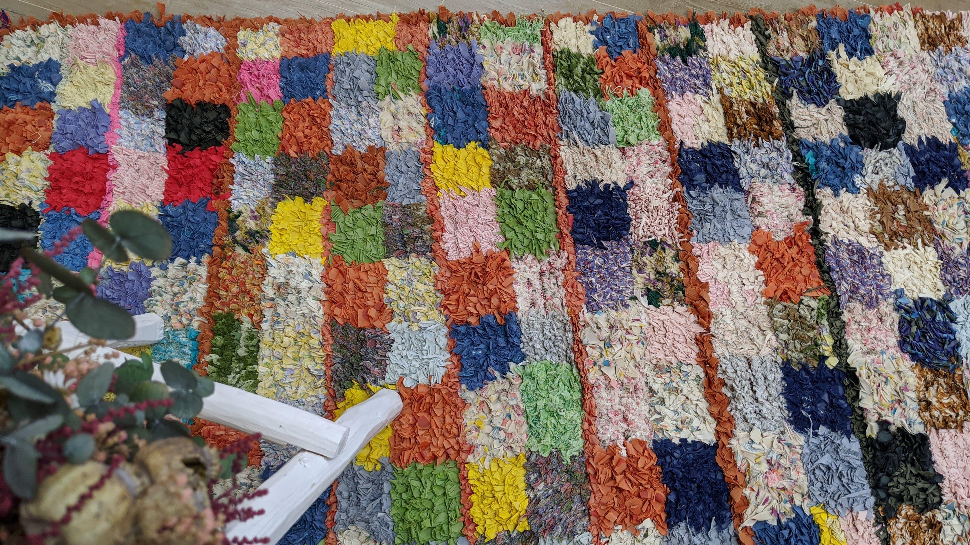 Vintage Boucherouite Rug - 195 x 125 cm || 6.4 x 4.1 feet - Image 3