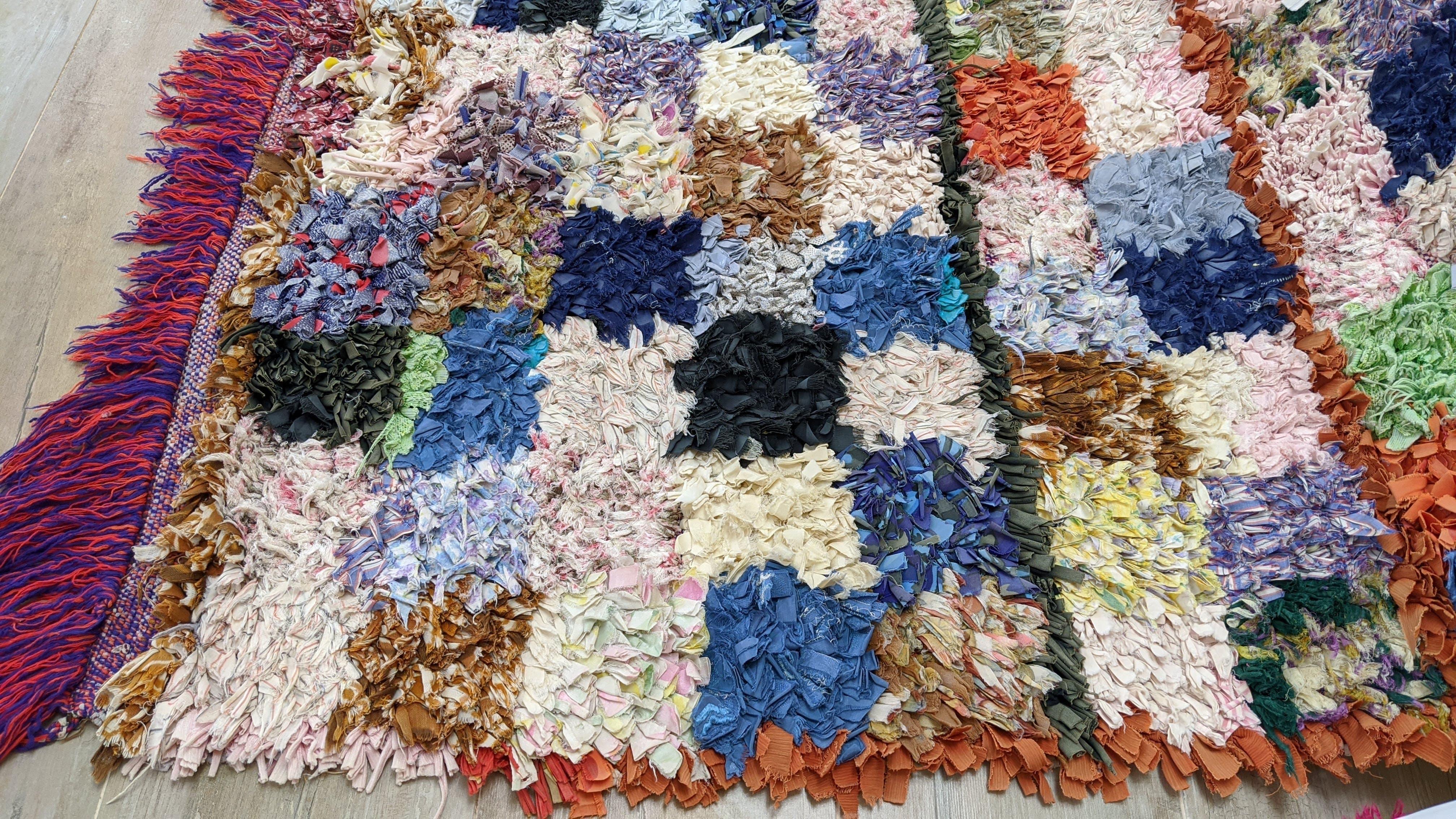 Vintage Boucherouite Rug - 195 x 125 cm || 6.4 x 4.1 feet - Image 6