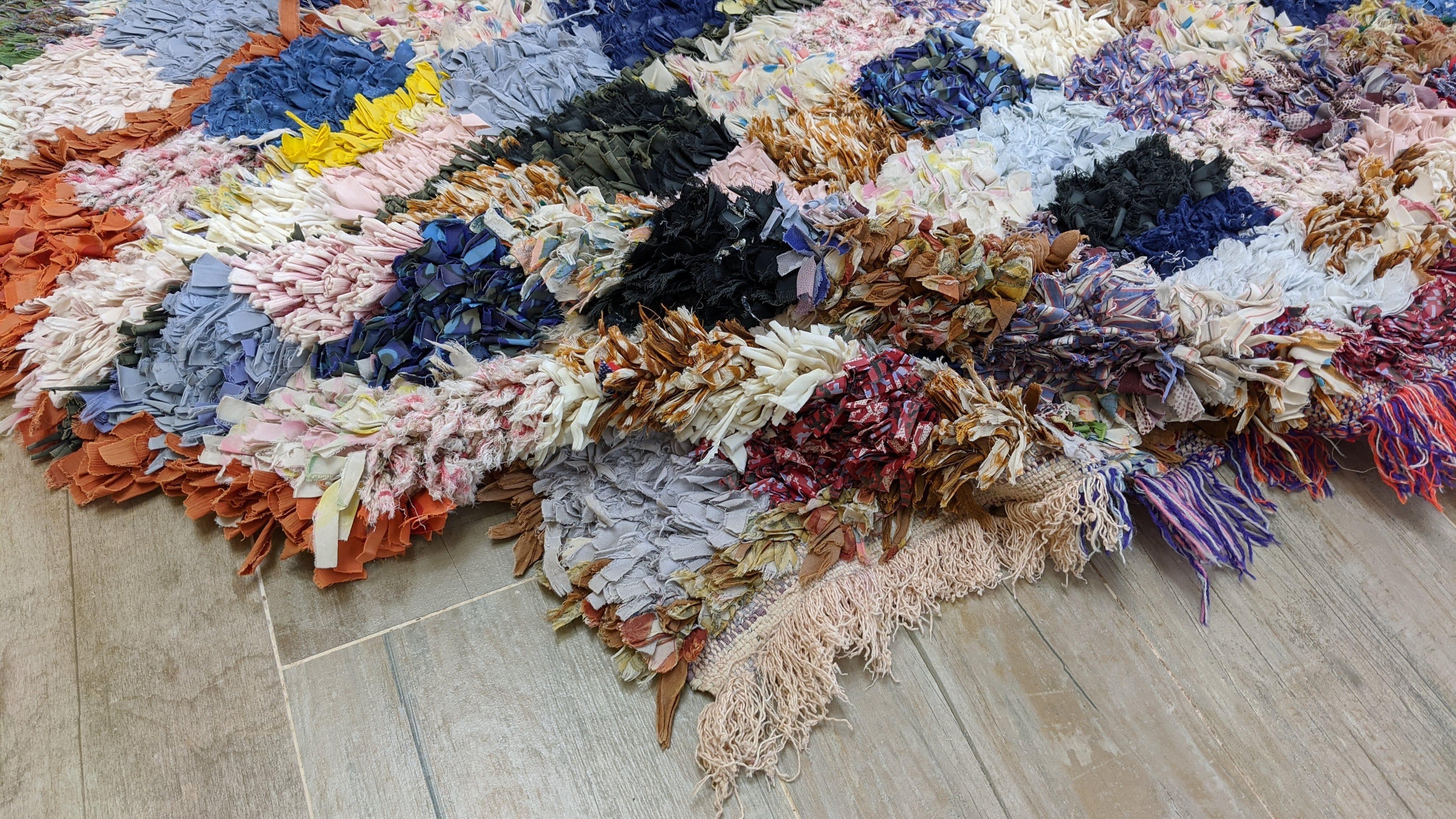 Vintage Boucherouite Rug - 195 x 125 cm || 6.4 x 4.1 feet - Image 9