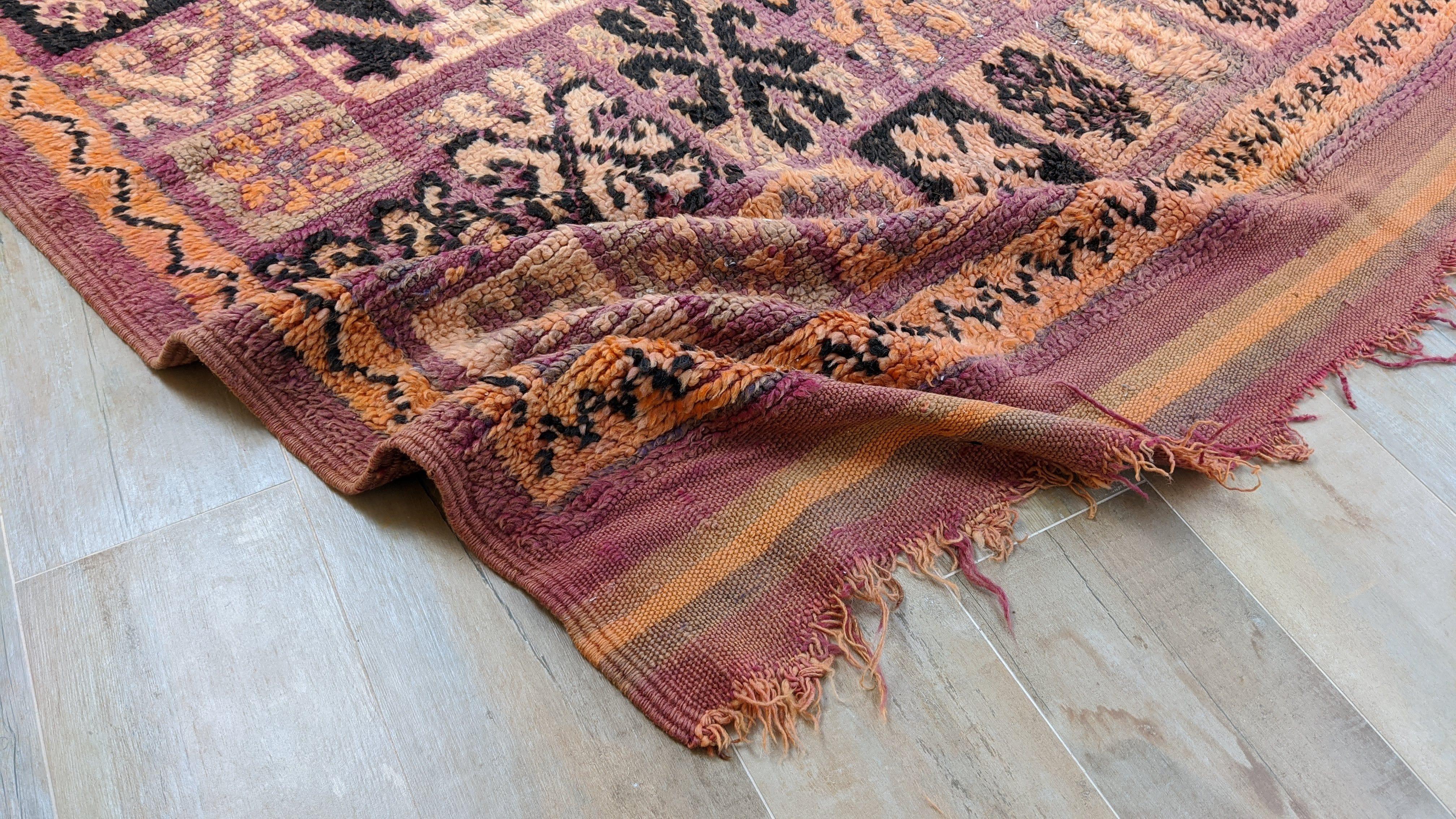 Vintage Boujaad rug, 365 x 185 cm || 11.98 x 6.07 feet - Image 8